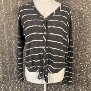 Paper Crane V-Neck Long Sleeve Button Front Striped Blouse Women's Small‎
